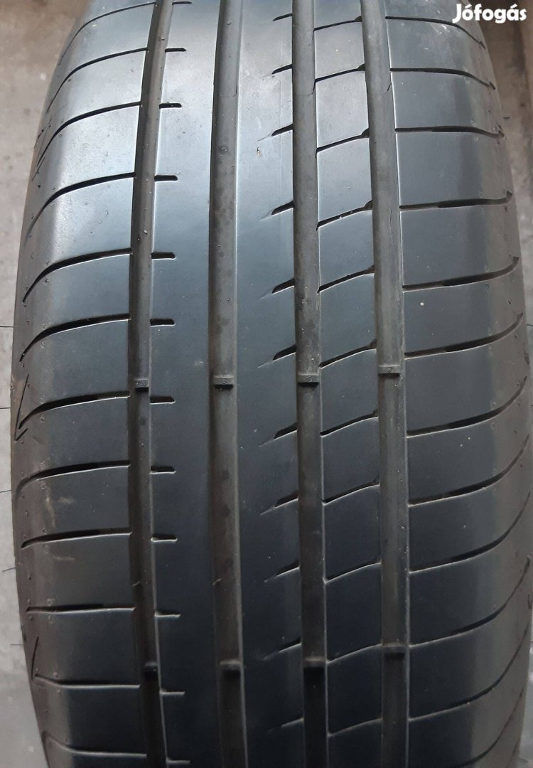 4db 235/60R18 107V Goodyear SUV Eaglef1 Asymmetric3 nyárigumi