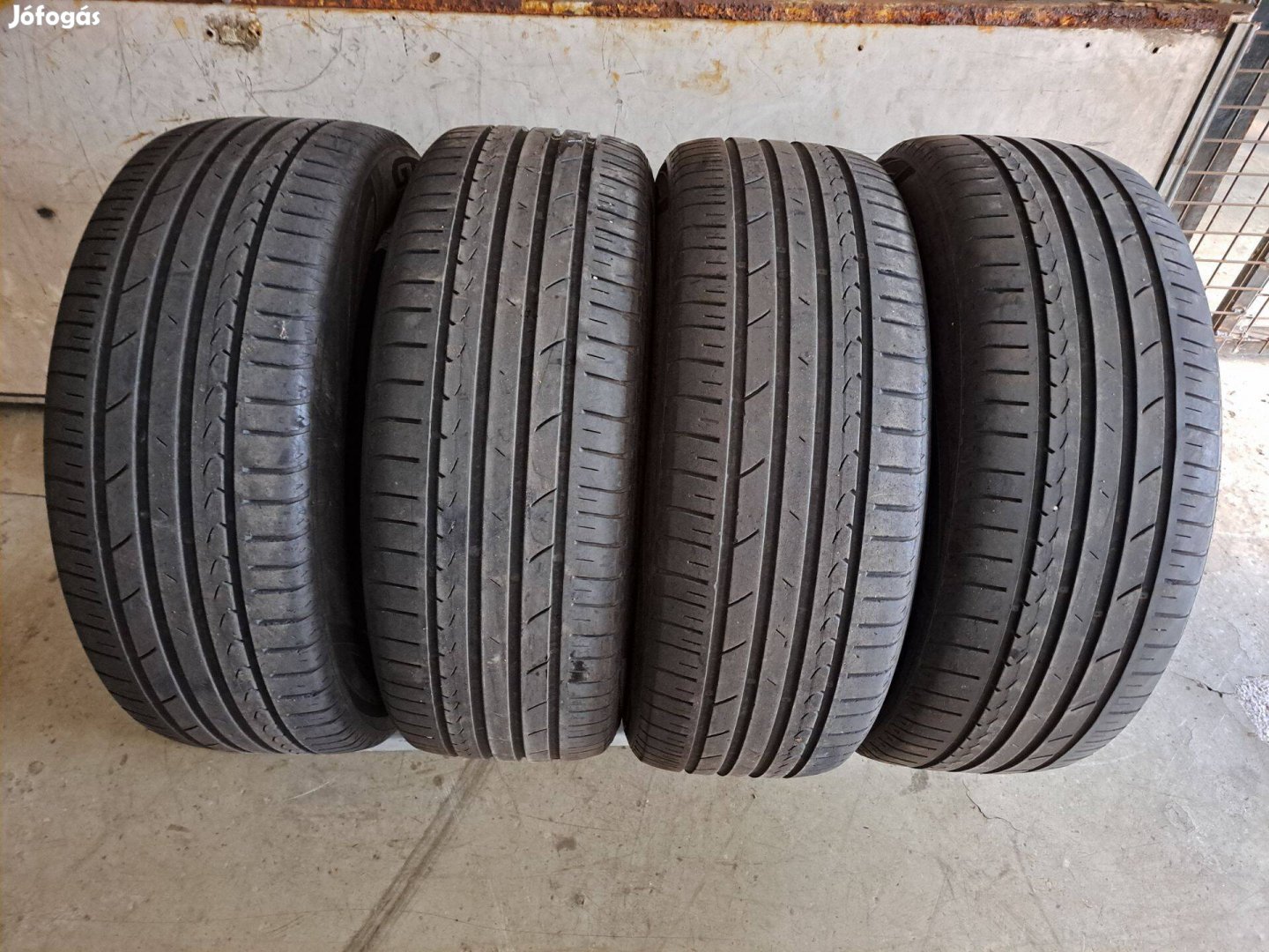 4db 235/60 R18 GT Radial FE2 SUV Nyári gumi eladó! (DOT2022)