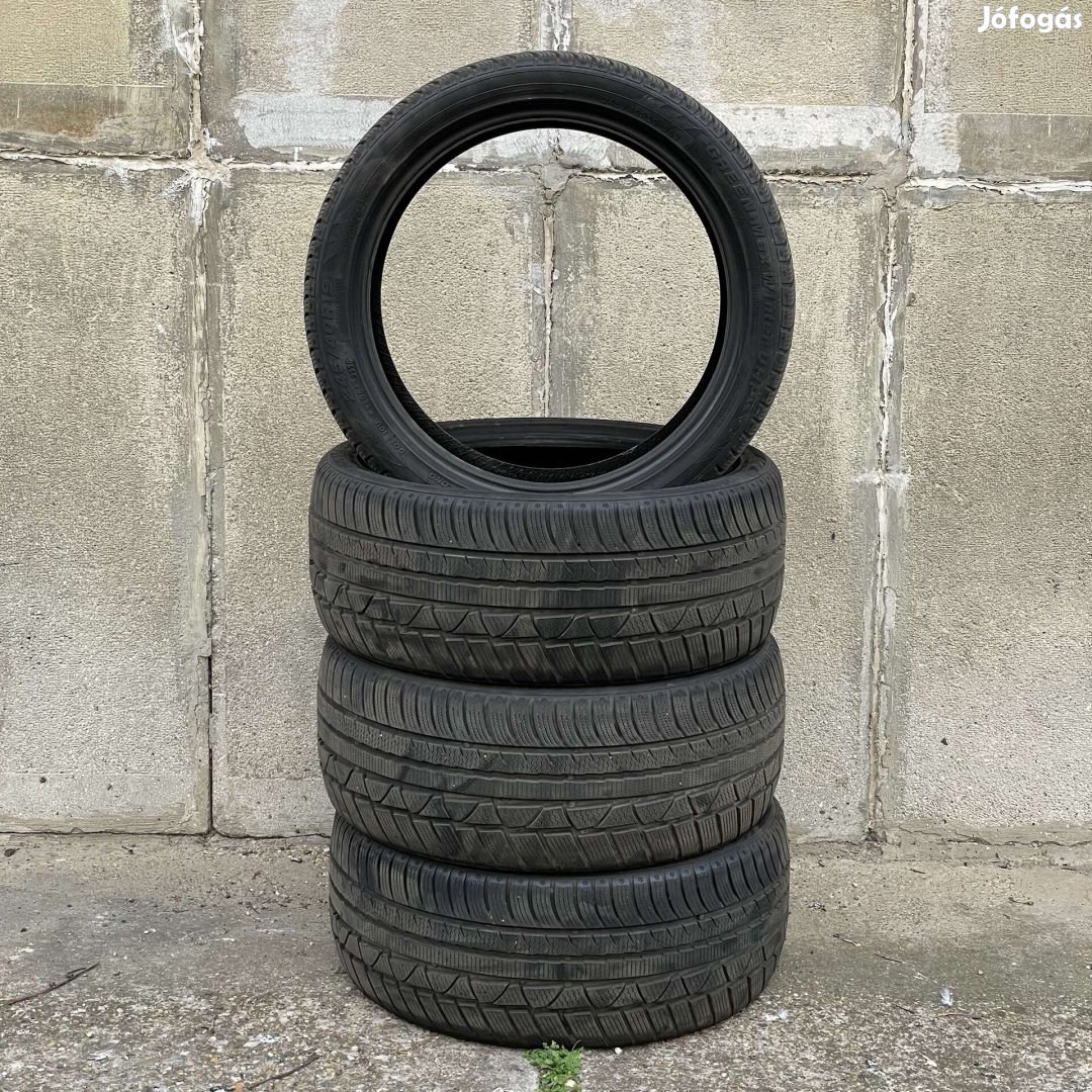 4db 245/40 R19 Linglong Green Max téligumi - 7mm