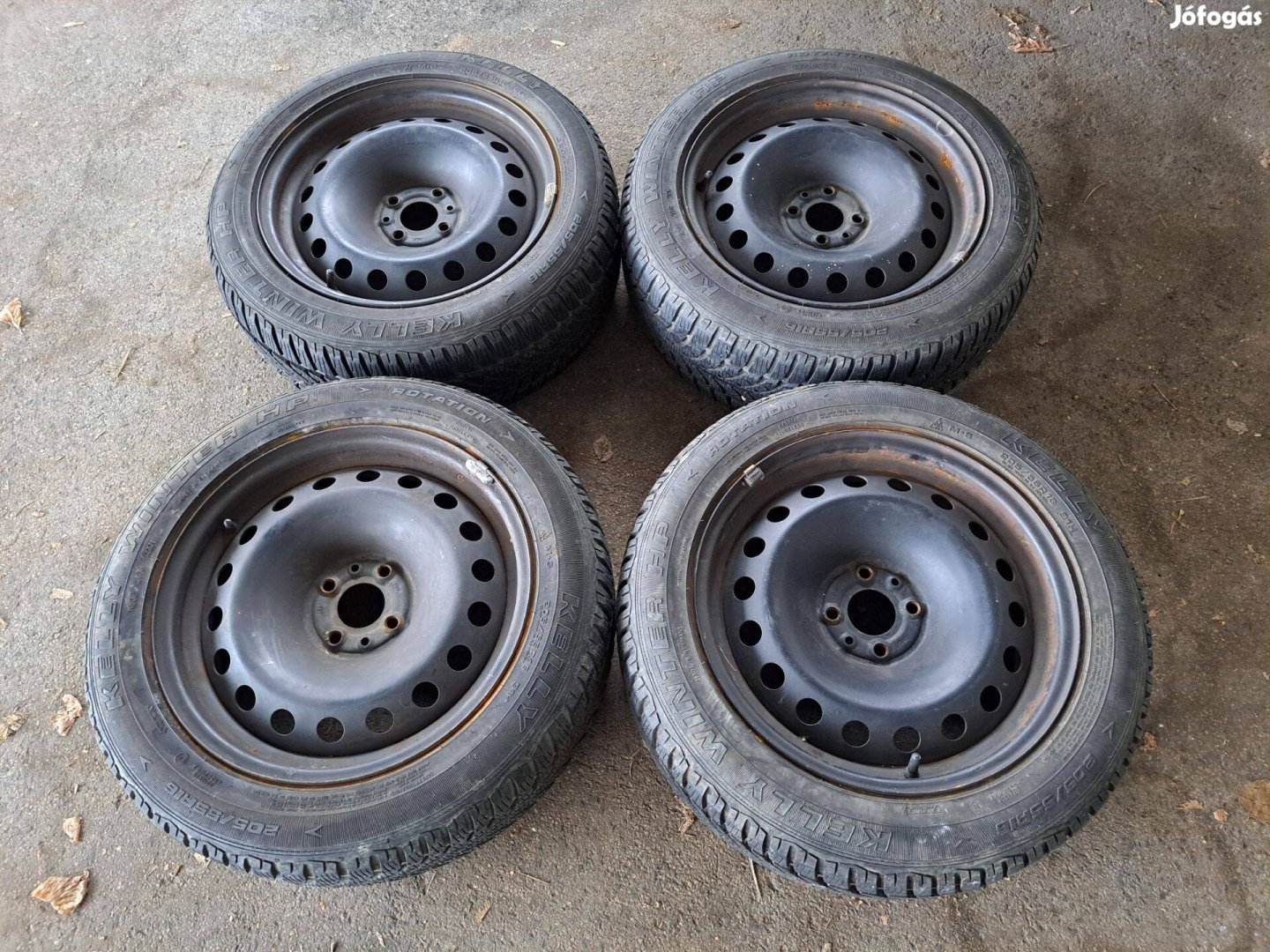 4db 4x98 16" Fiat/ ALFA Romeo / Lancia / Lada gyári Acélfelni Lemezfe