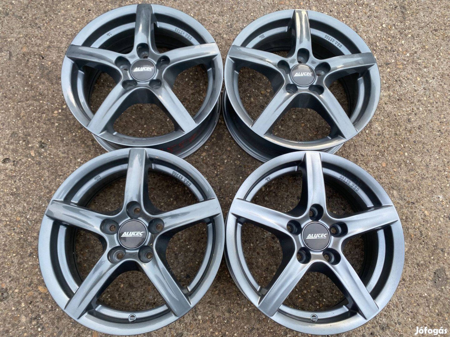 4db Alutec 15" Kia - Hyundai - Mazda alufelni. (3557)