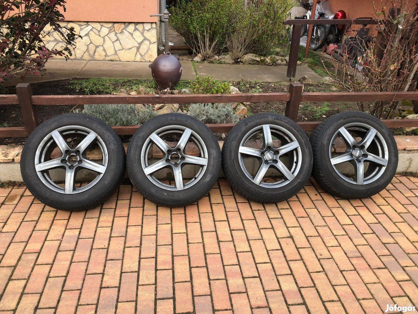4db Alutec Grip Graphit alufelni