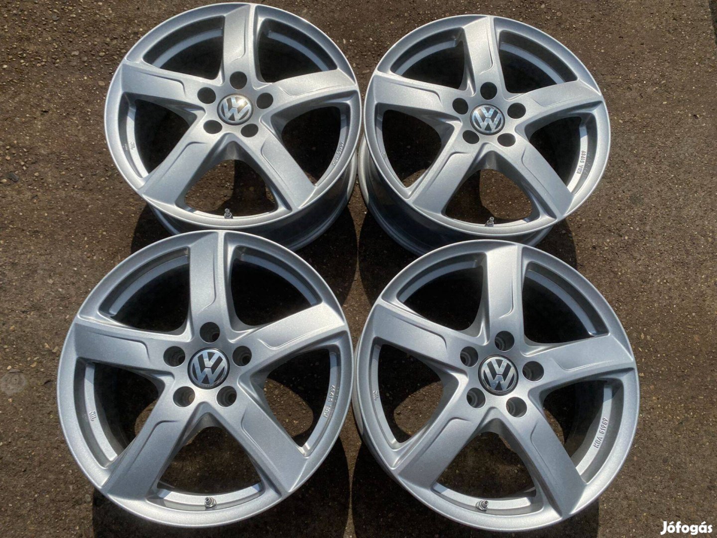 4db Anzio 17 VW Skoda Audi Seat alufelni. (4043)