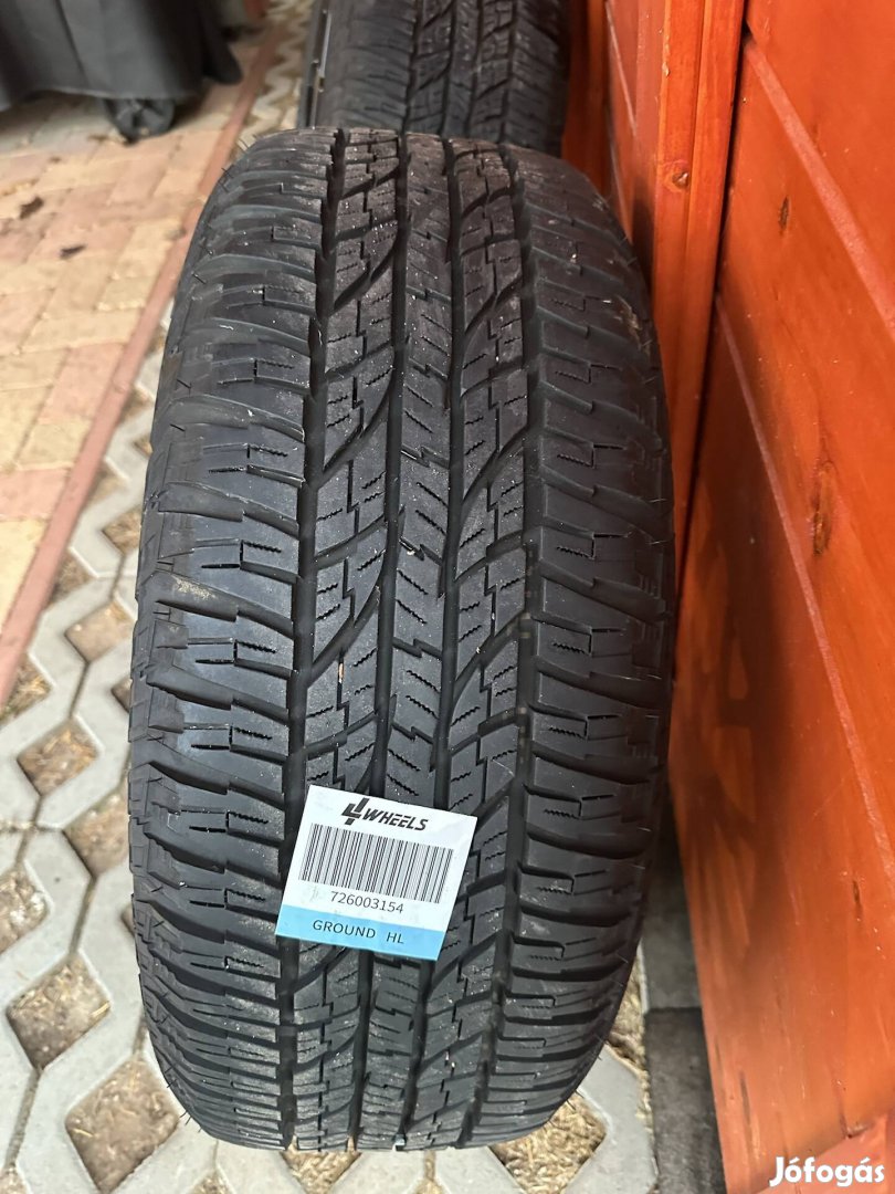 4db Audi Geolandar A/T gumiabroncs