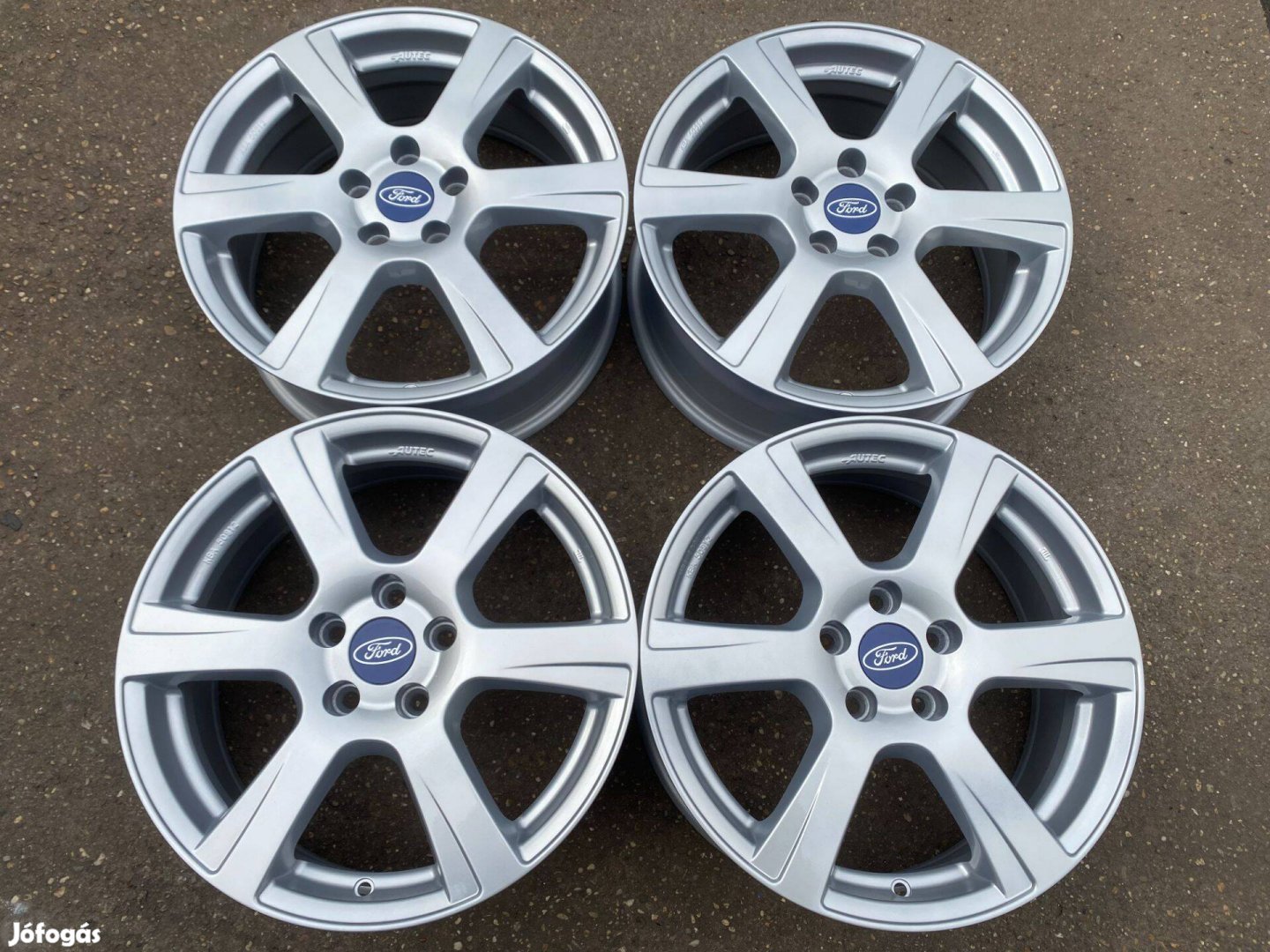 4db Autec 17" Ford alufelni. (3708)