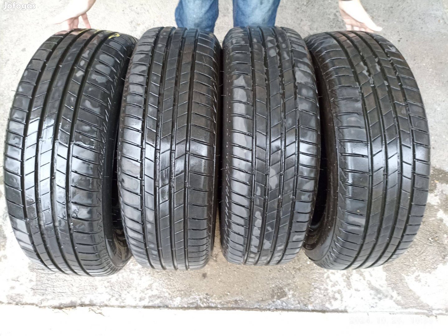 4db Bridgestone nyári gumi 185/65/R15