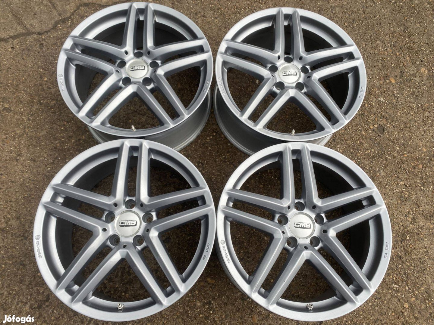4db CMS 18" Mercedes-Benz alufelni. (3995)