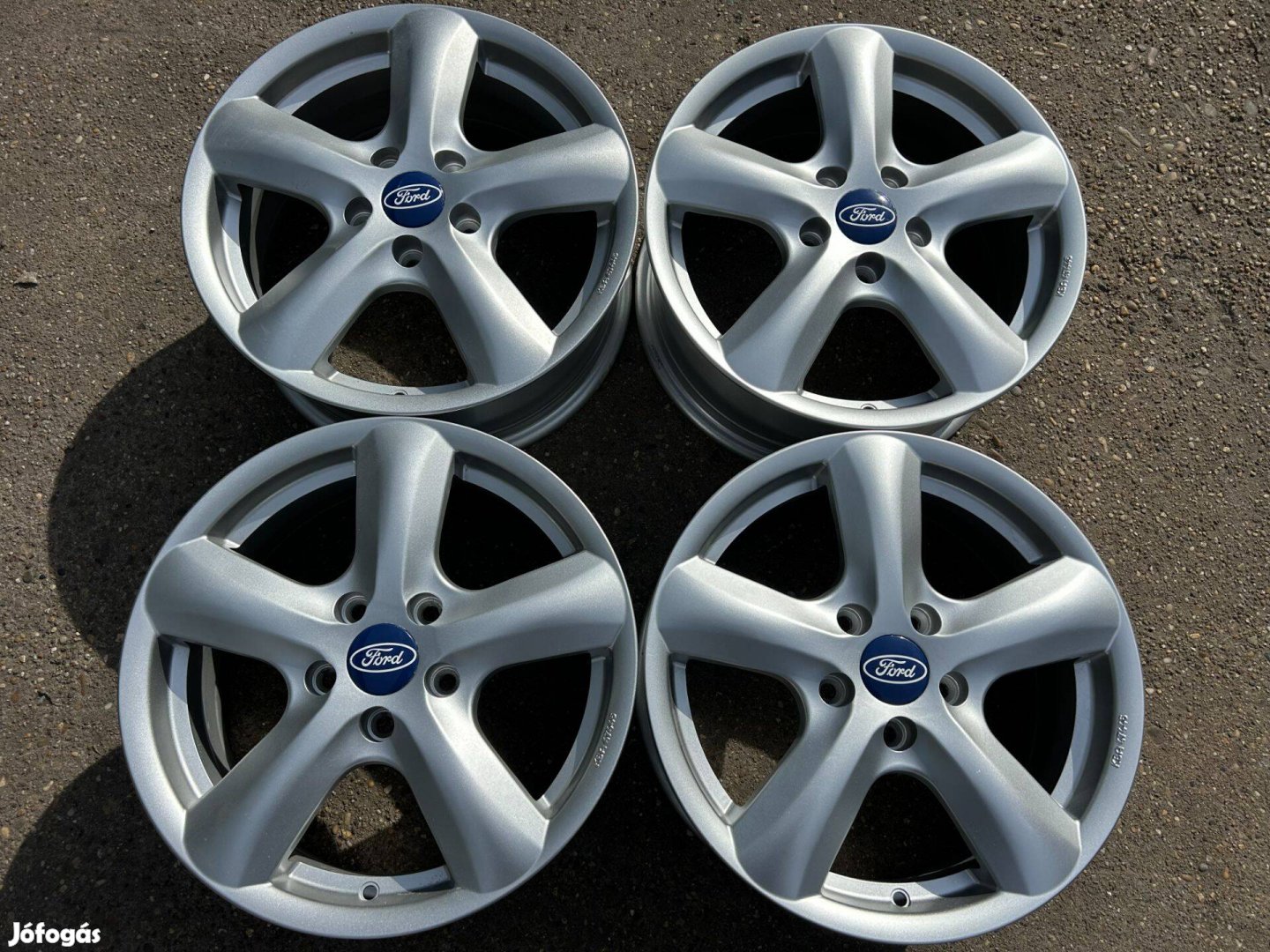 4db DBV 16 Ford - Volvo alufelni. 4239