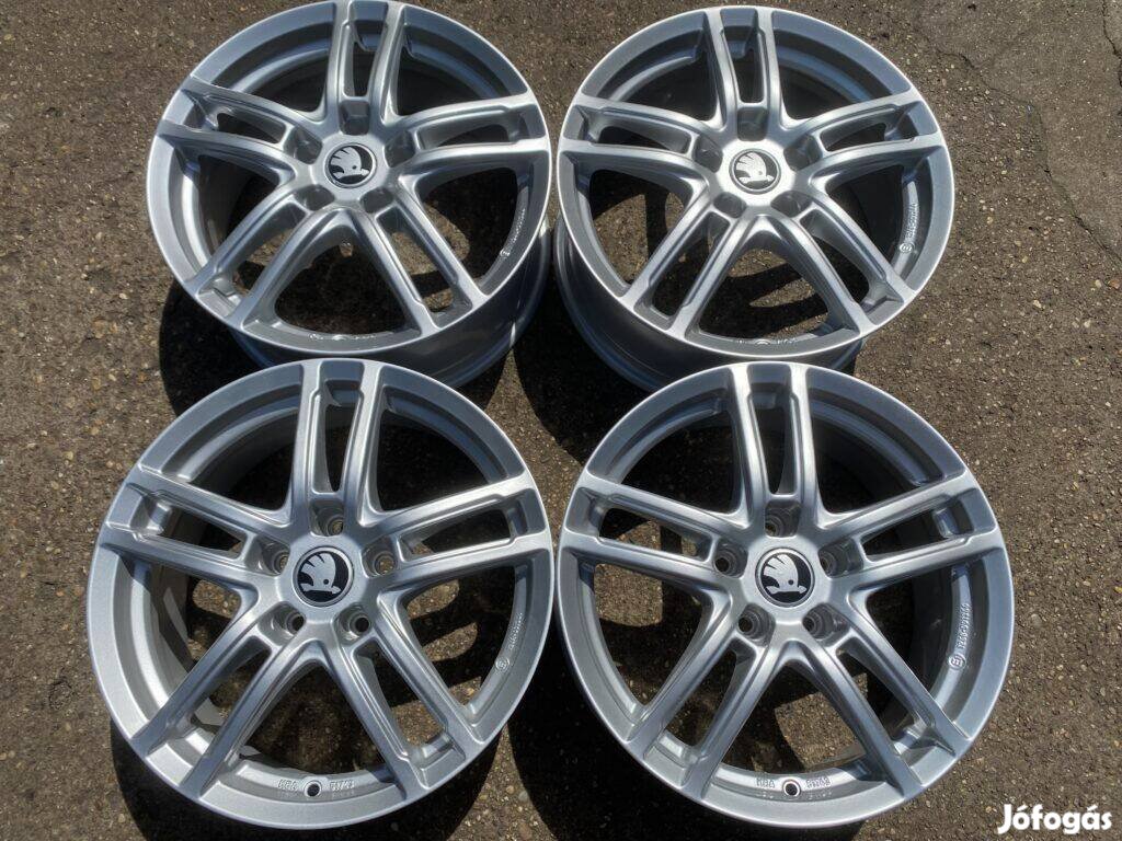 4db Dezent 17 Skoda alufelni. (3853)