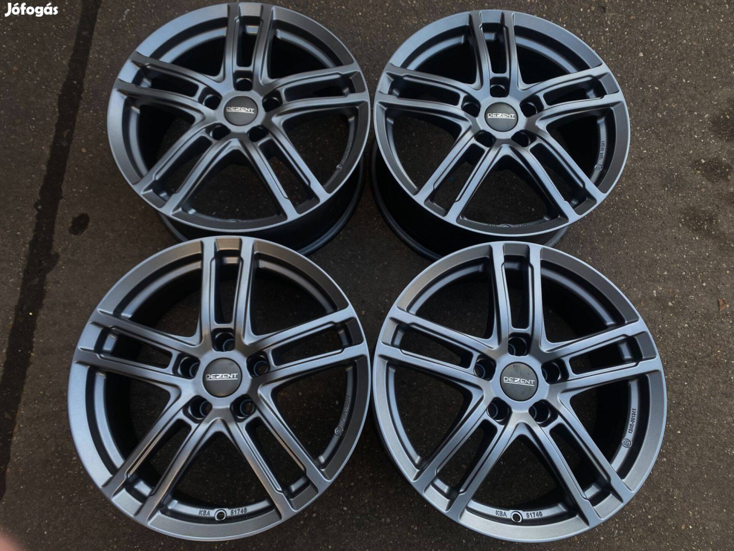 4db Dezent 17" Audi A5 alufelni. (3570)