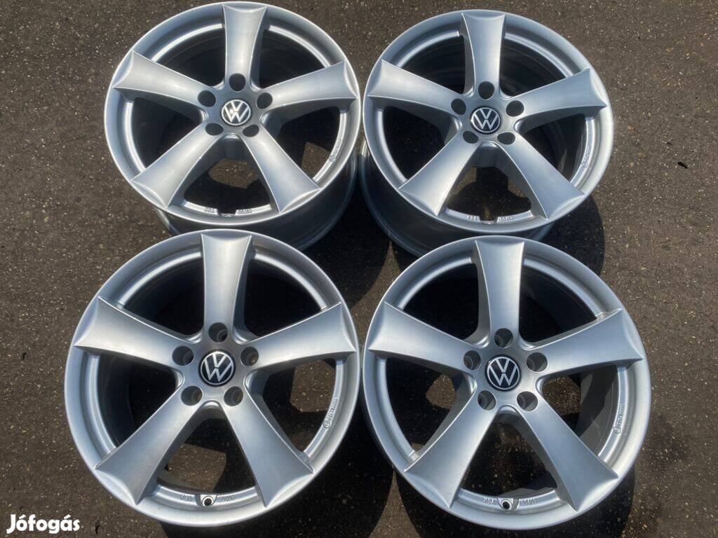 4db Dezent 17" VW alufelni. (*3835*)