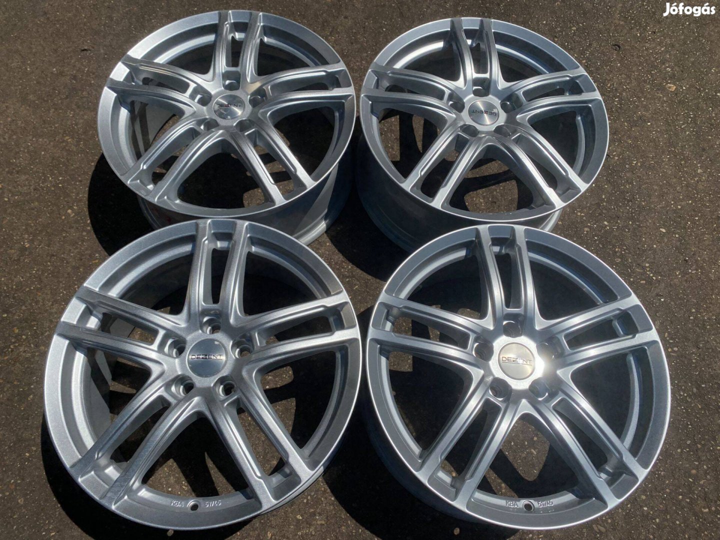4db Dezent 18" Ford - Volvo alufelni. (3977)