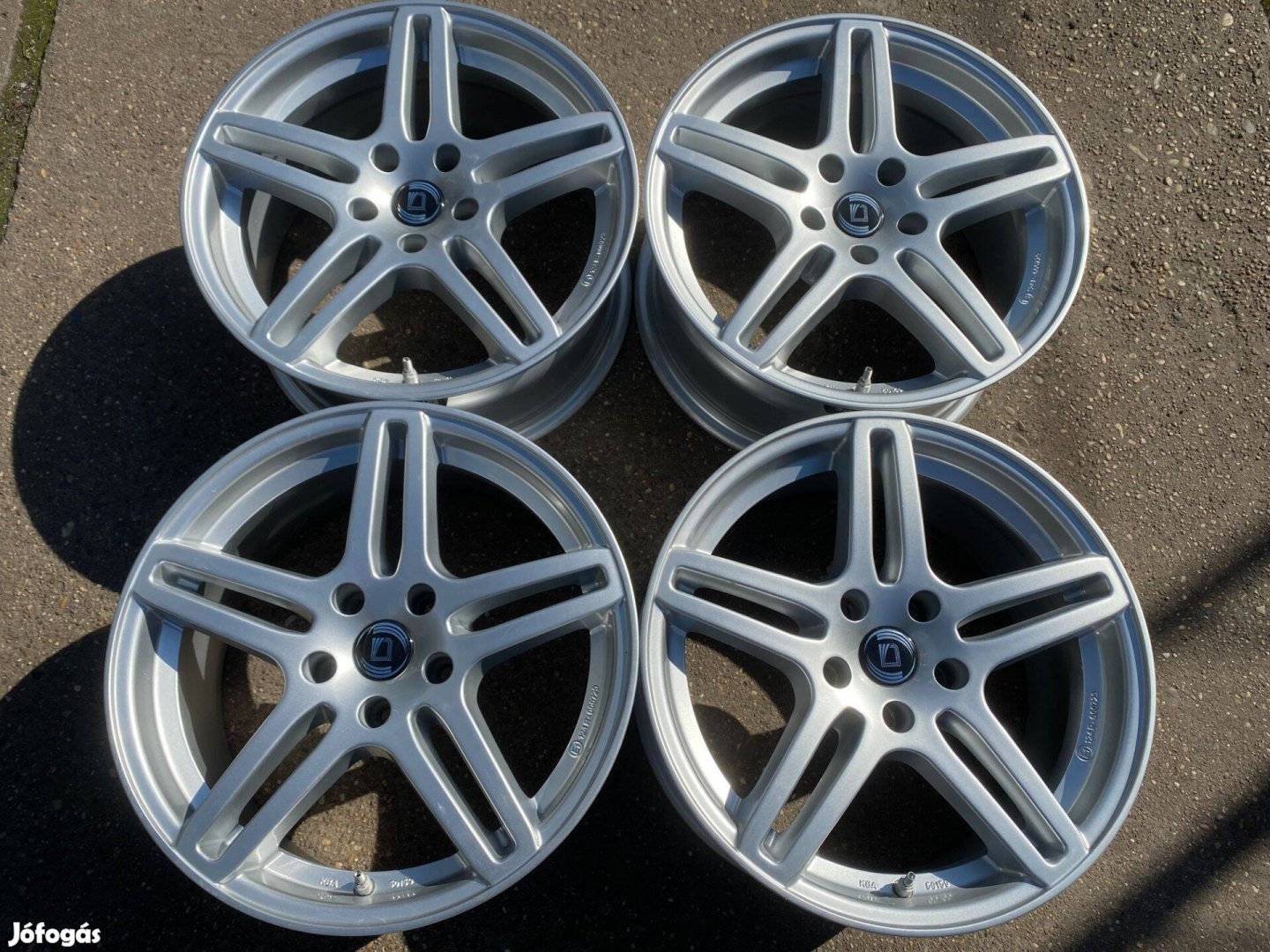 4db Die Wheels 17" Audi A5 alufelni. (3761)