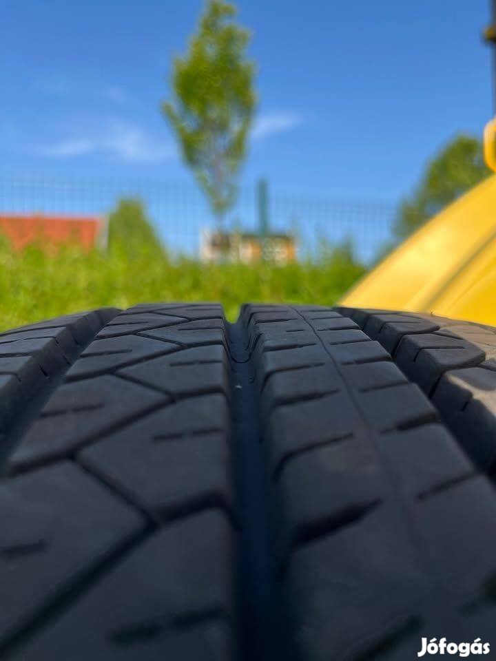 4db Dunlop SP Sport 270 LHD 235/55 R18 100H nyári gumi