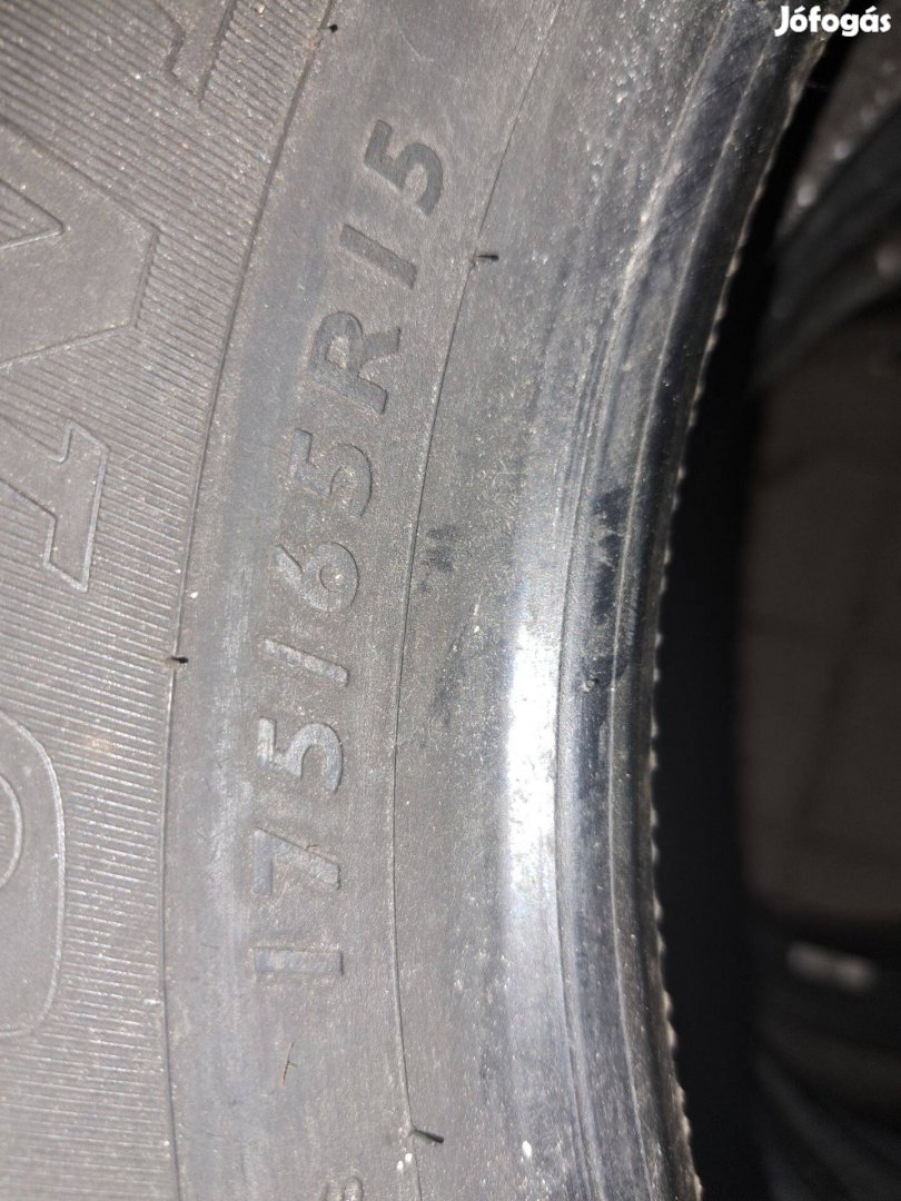 4db Dunlop sport gumi Féláron eladó