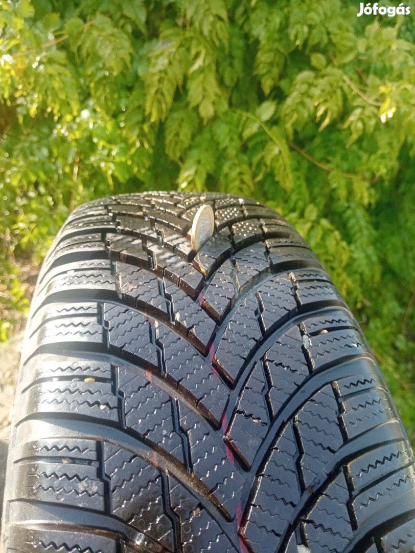 4db Firestone Winter HAWK 4 195/65 R15 91T Téligumi, téli gumi