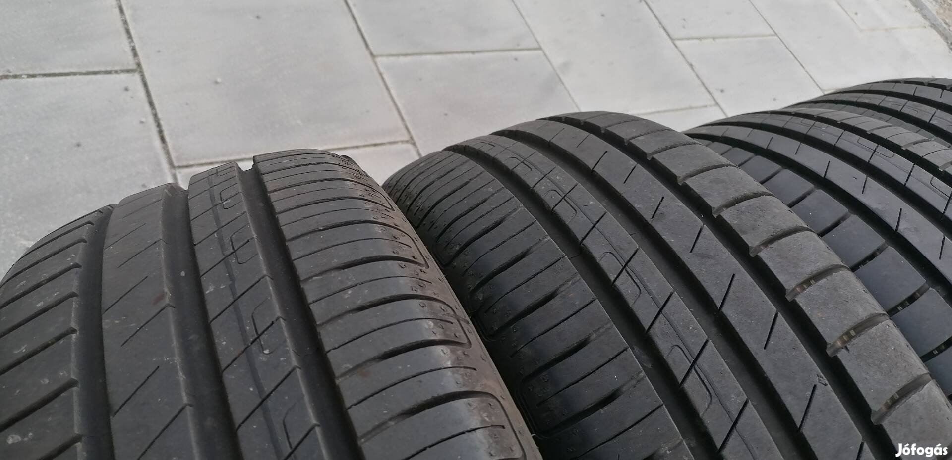 4db Goodyear Performance 195/55 R16 nyárigumi 7mm Profil, DOT3822.
