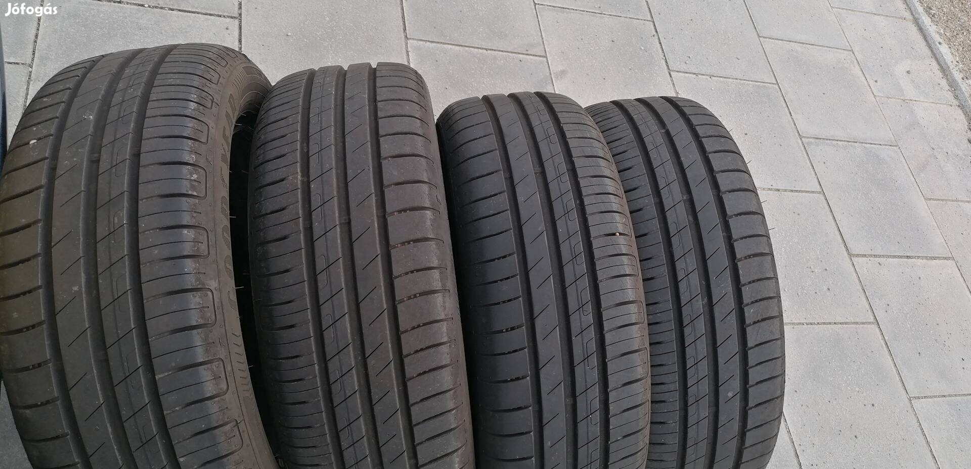 4db Goodyear Performance 195/55 R16 nyárigumi 7mm Profil, DOT3822.