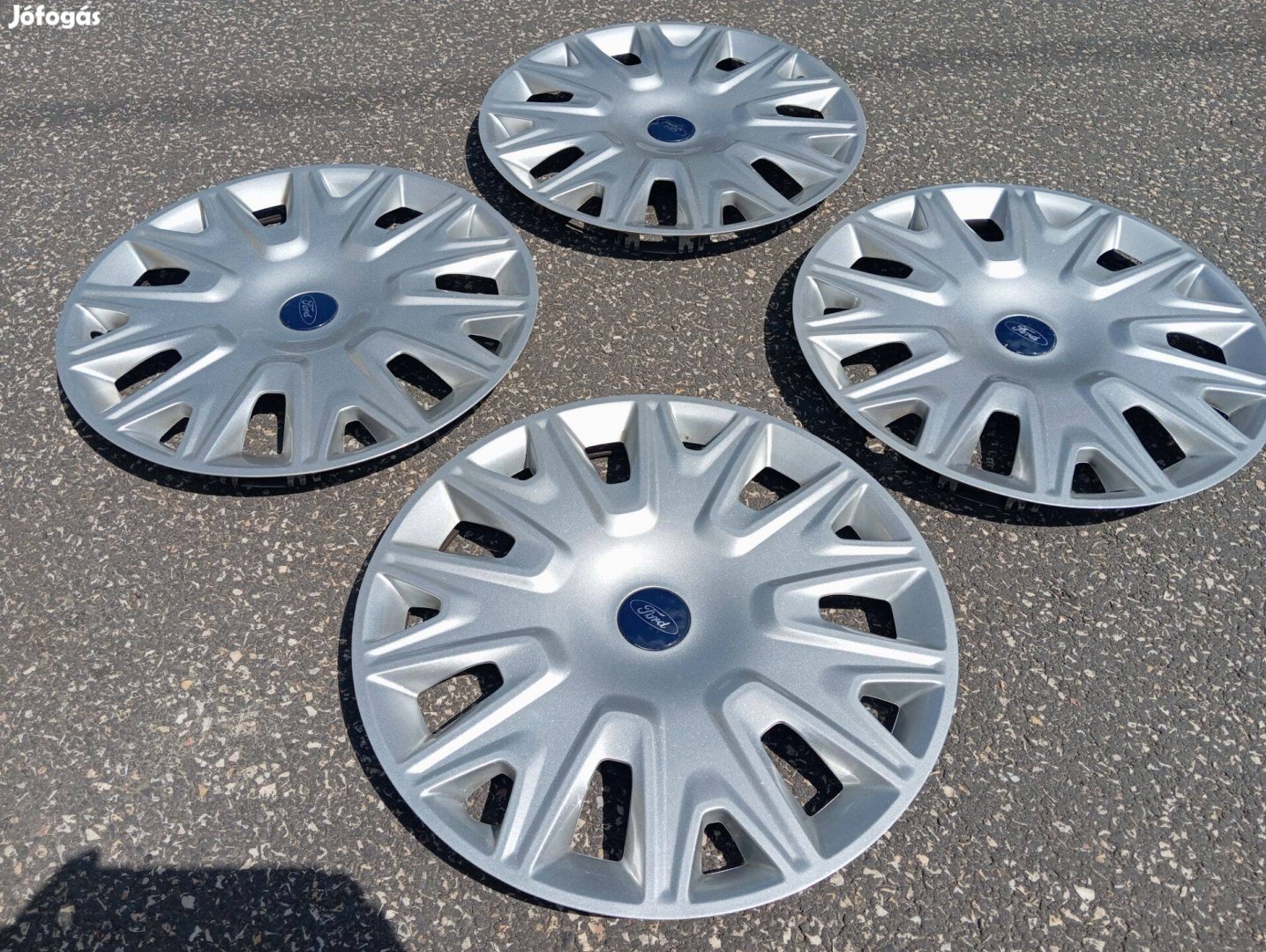 4db Gyári Ford Disztárcsa 16 colos