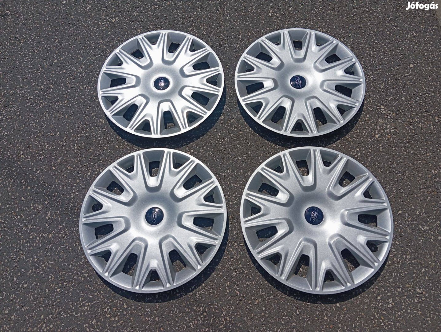 4db Gyári Ford Disztárcsa 16 colos