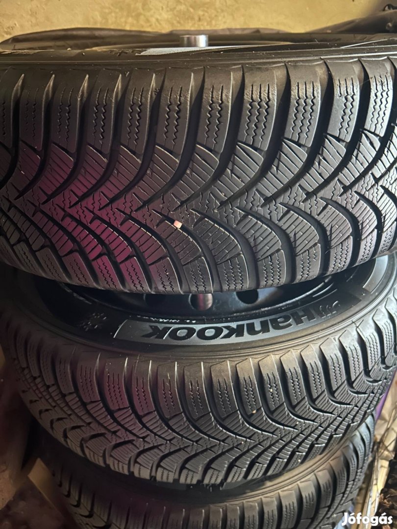 4db Hankook téli gumi felnivel, 185/60R15