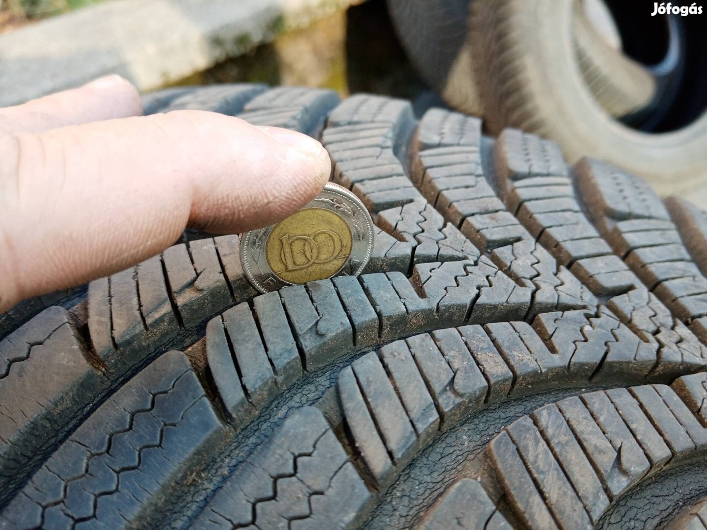 4db Hankook téligumi, 195/65/15, megkímélt, 5mm, dot18. 20000ft/4db.