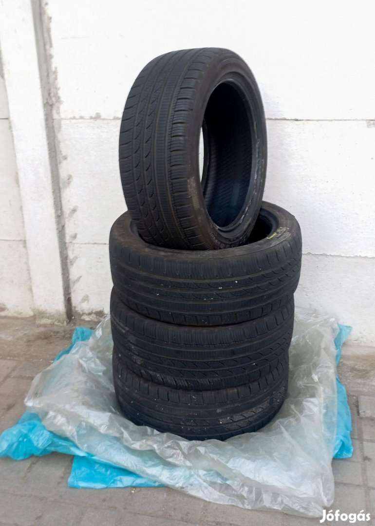 4db Imperial Snowdragon 3 ICE-PLUS s210 205/45R16 téli gumi