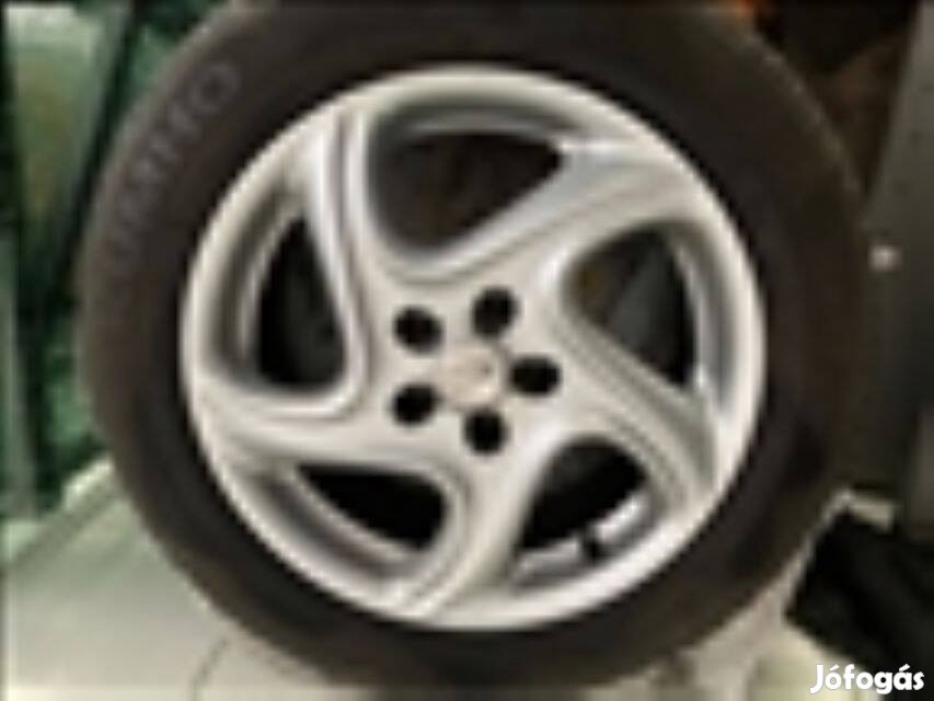 4db Kumho téligumi + 4db alufelni Toyota CHR-re való