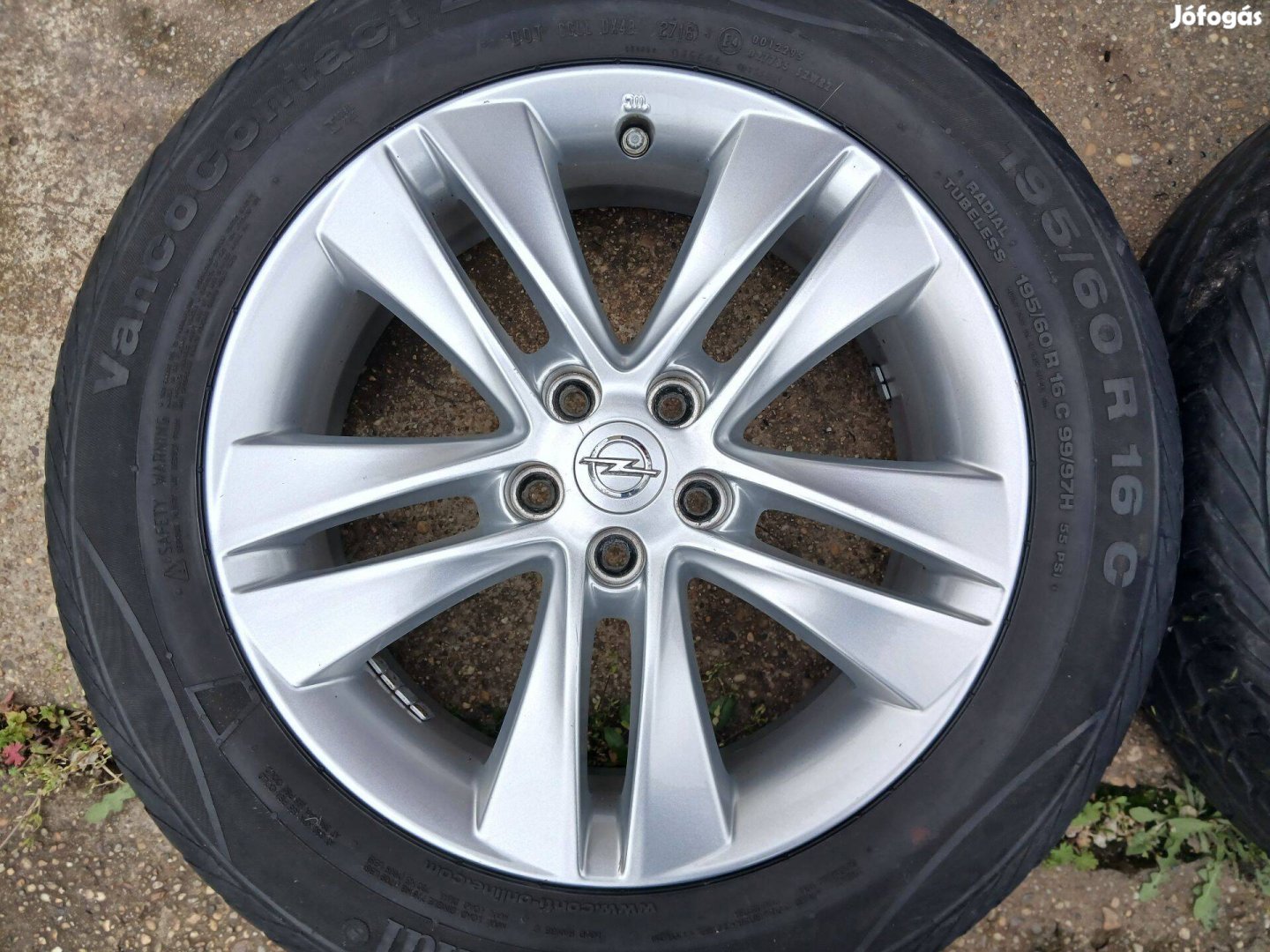 4db Opel Combo Fiat Doblo 16" alufelni felni nyári gumikkal 5x98