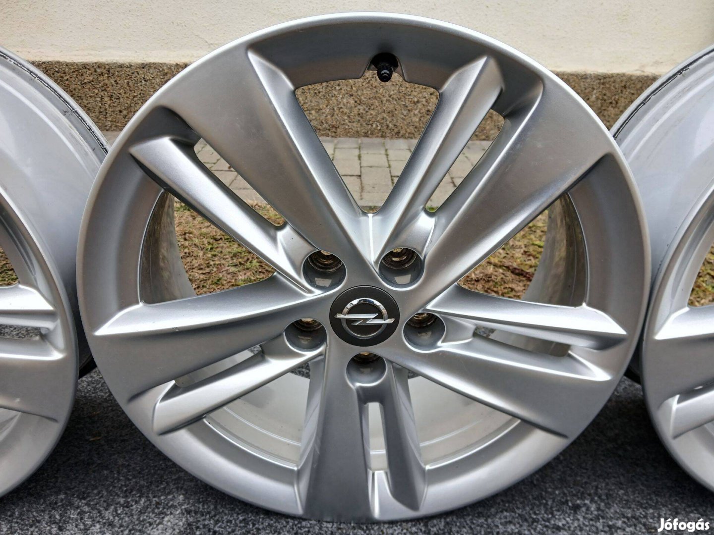 4db Opel Grandland X Astra L Zafira Life alufelni felni 17" 5x108