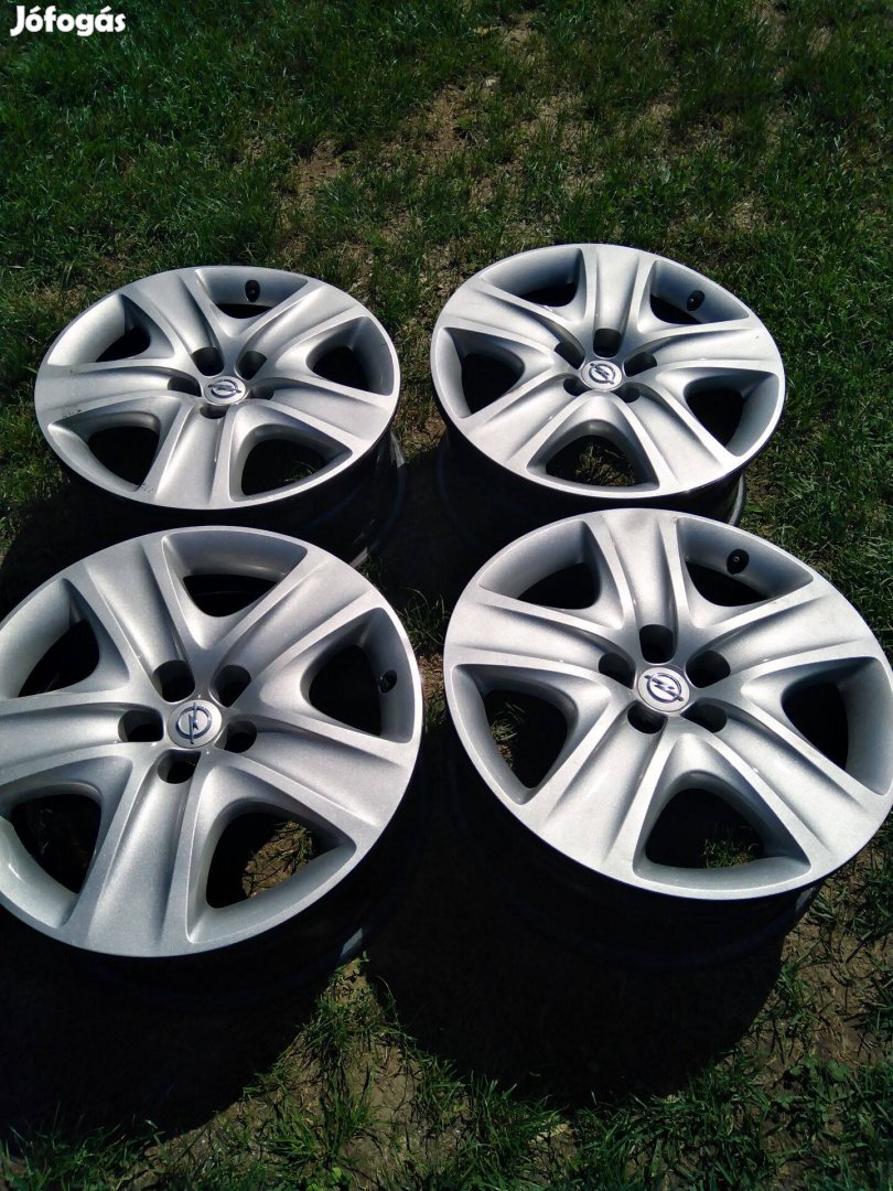 4db Opel gyári lemezfelni, disztárcsával, Tpms szelepekkel 7x17 "