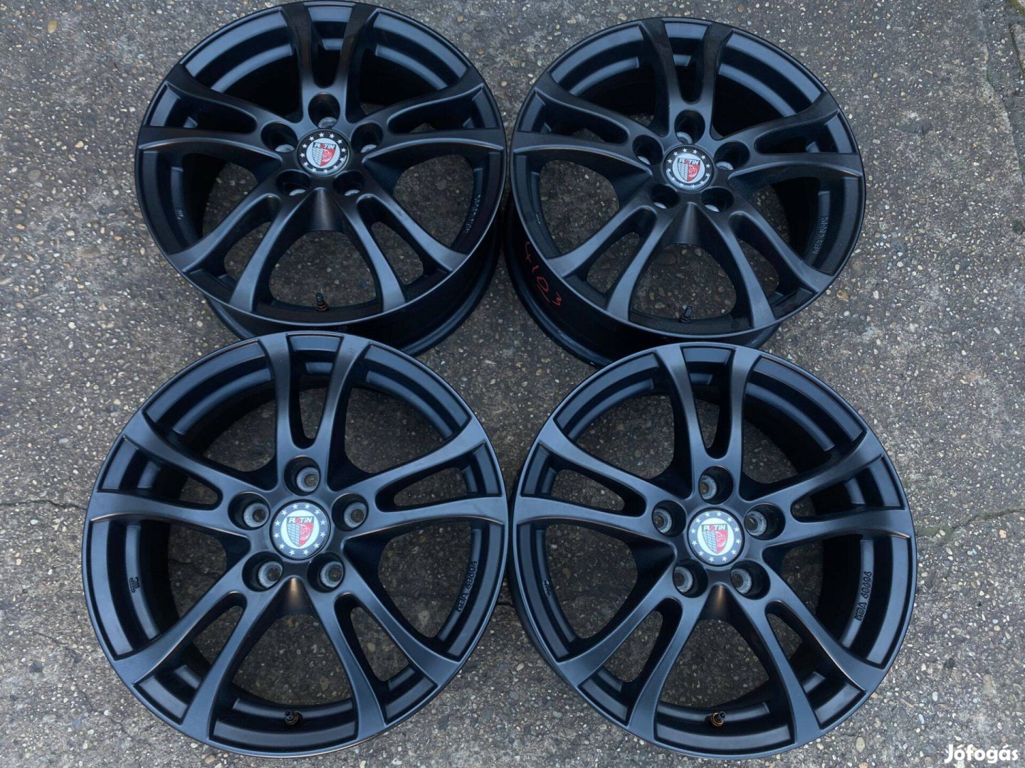 4db Platin 16 VW Skoda Seat alufelni. (4103)