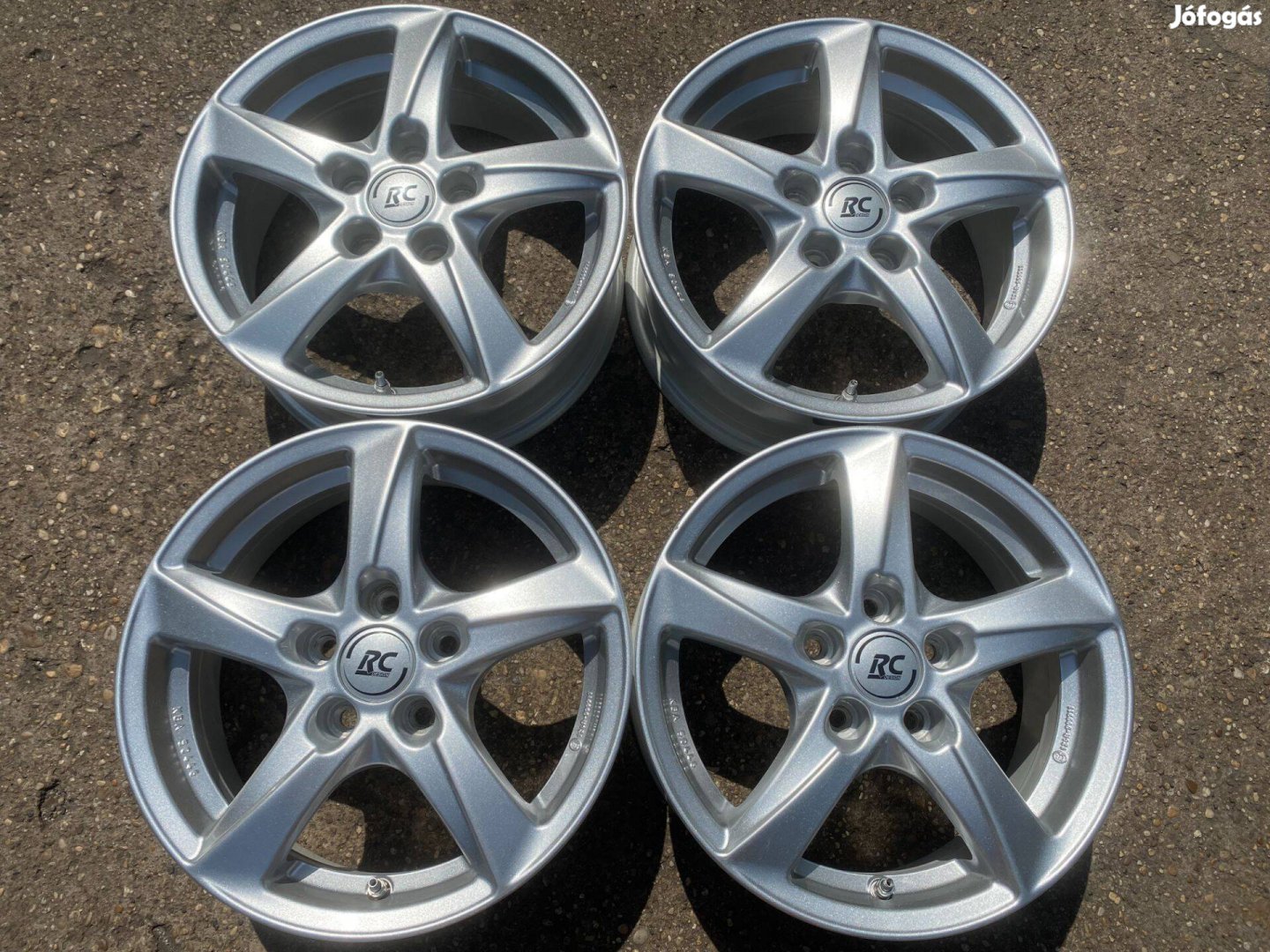 4db RC 15" Opel alufelni. (3912)