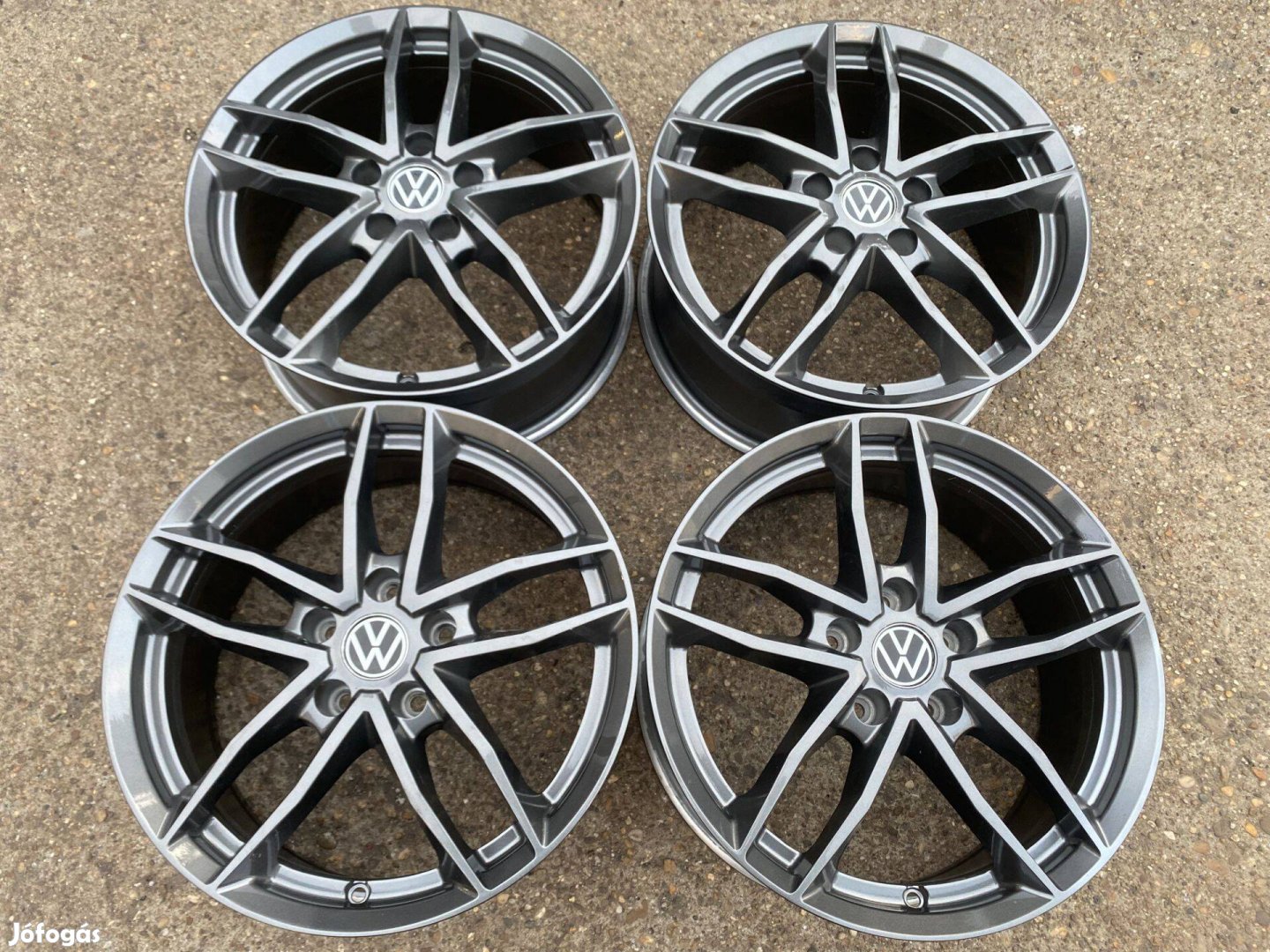 4db RC 17" VW Passat - Golf - Jetta alufelni. (3555)