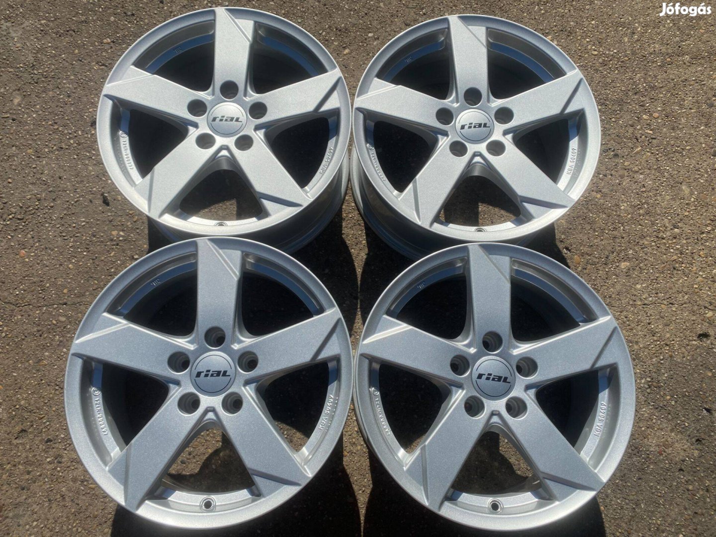 4db Rial 16 VW Skoda Seat alufelni. (4087)