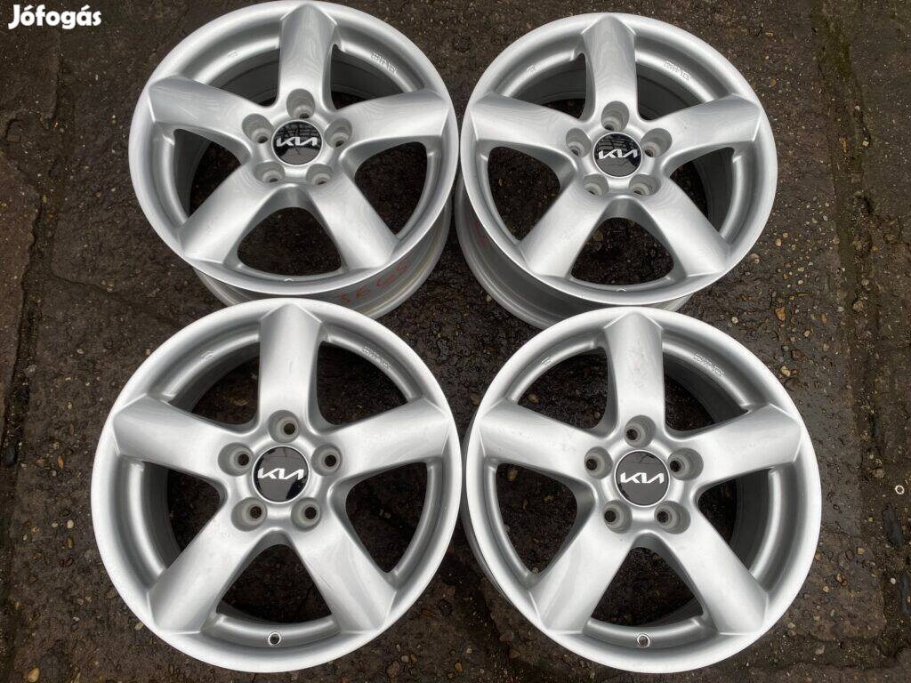 4db Rial 16" Kia alufelni. (*3665*)