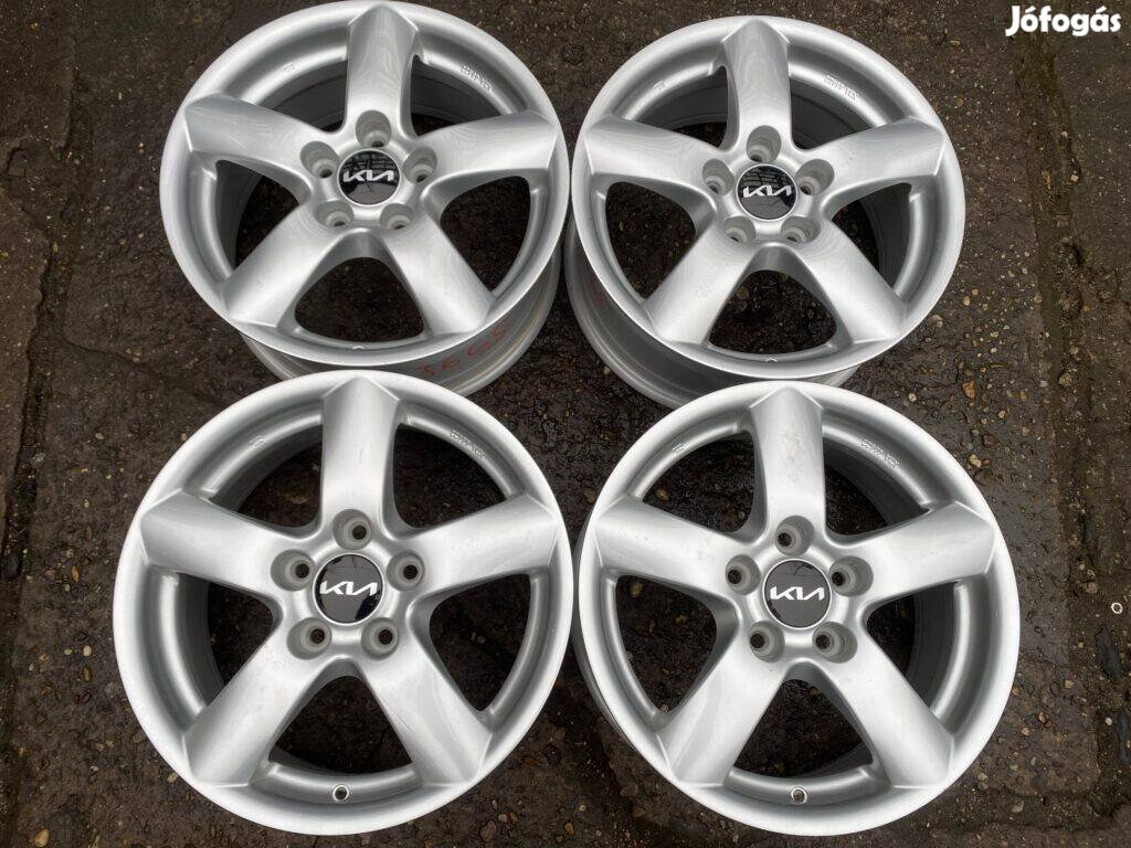 4db Rial 16" Kia alufelni. ("3665")