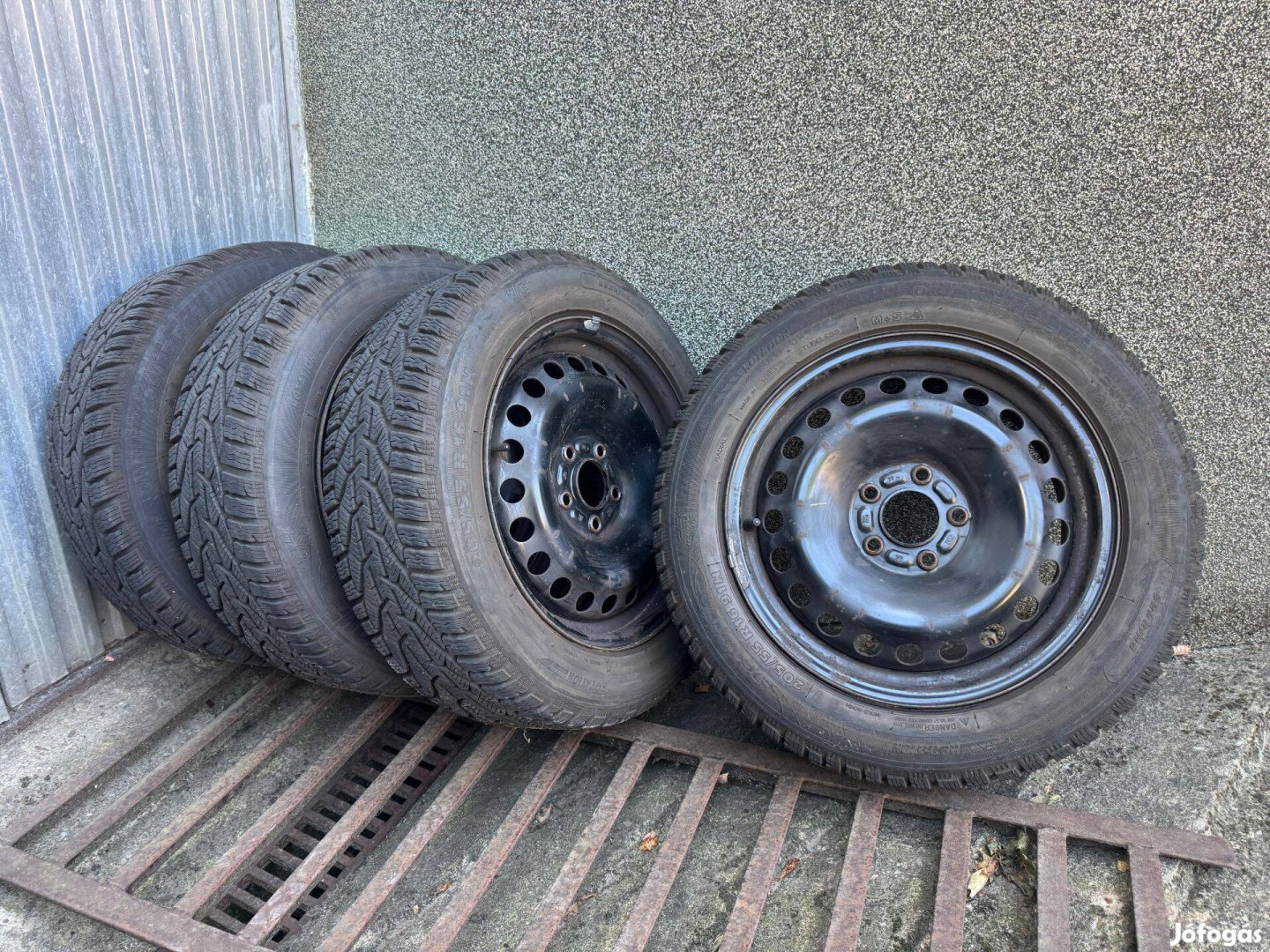 4db Sebring 205/55 R16 91H téli gumi acél felnin