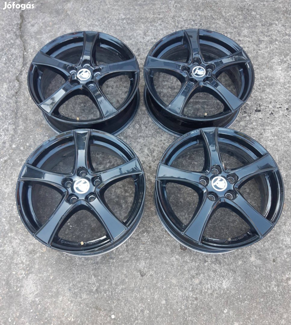 4db Skoda 17col alufelni 5X112 6Jx17 ET48 Borbet