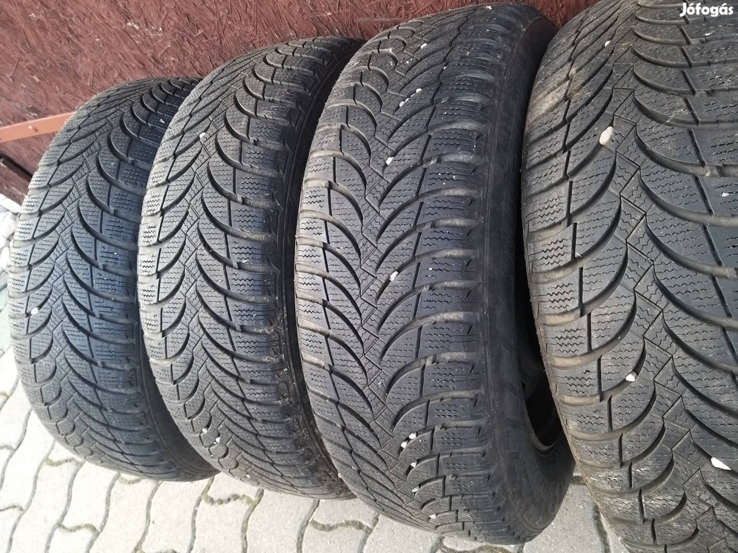 4db Téli gumi felnivel együtt 195/65 R15