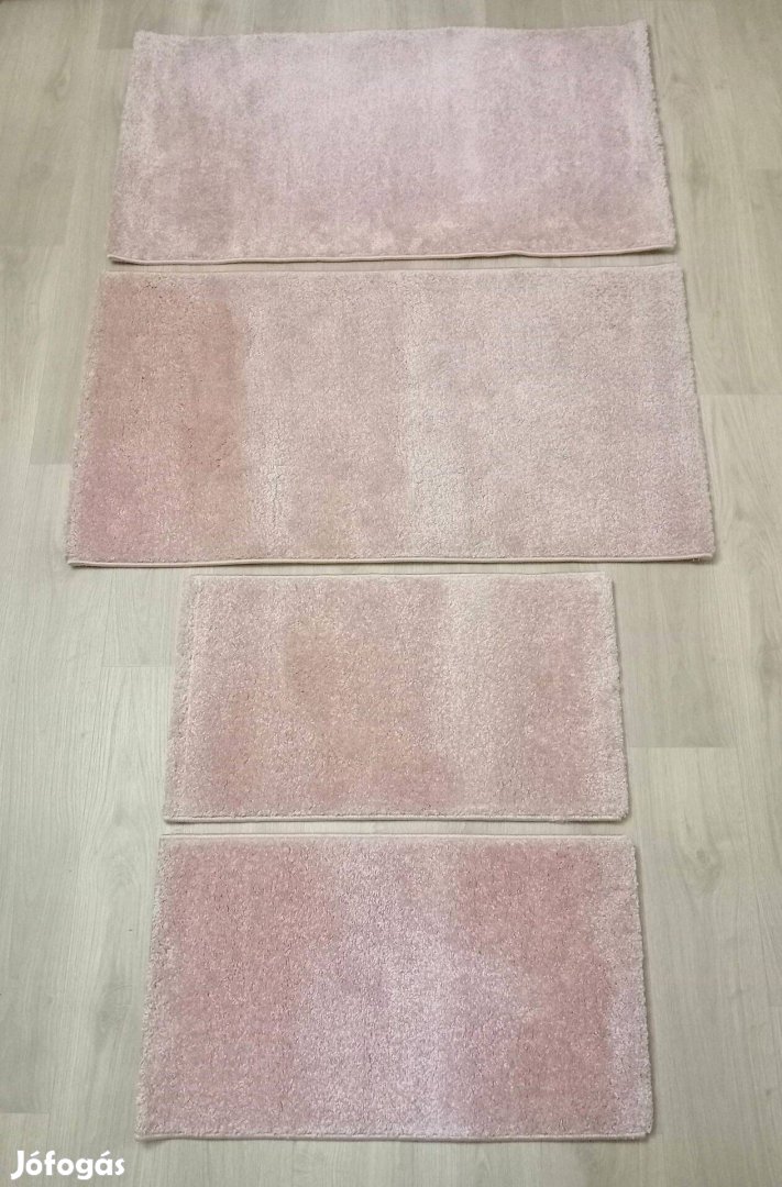 4db Új szőnyeg, púder