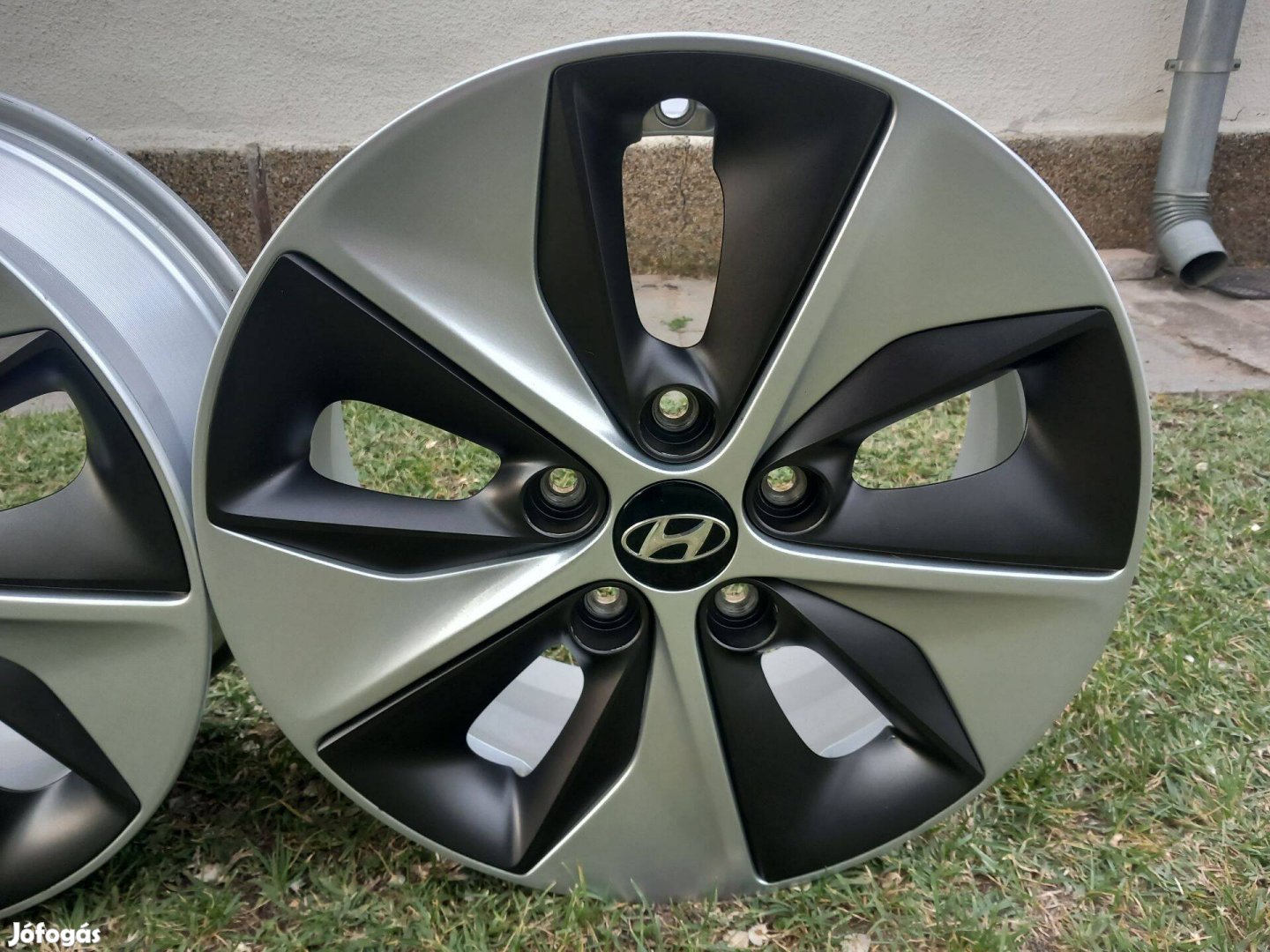 4db Újszerű gyári Hyundai Ioniq 16" alufelni felni 5x114.3