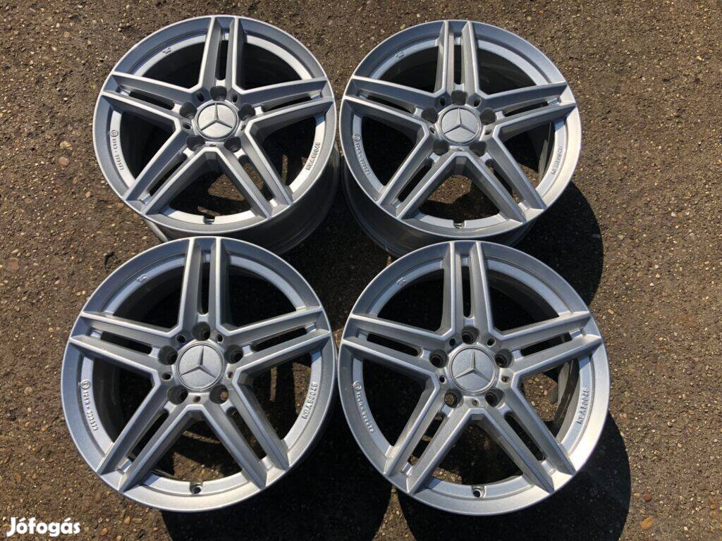 4db Uniwheels 16 Mercedes-Benz alufelni. (3942)