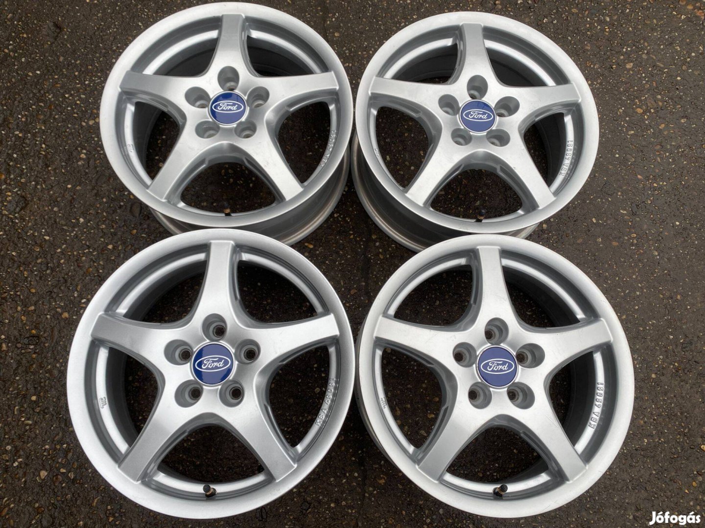 4db Uniwheels 16" Ford alufelni. (3666)