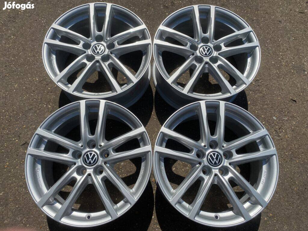 4db Uniwheels 17 VW Scirocco alufelni. (3846)