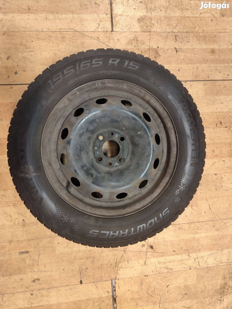 4db Vredestein Snowtrac 5 195/65 R15 gumik Fiat lemezfelnin