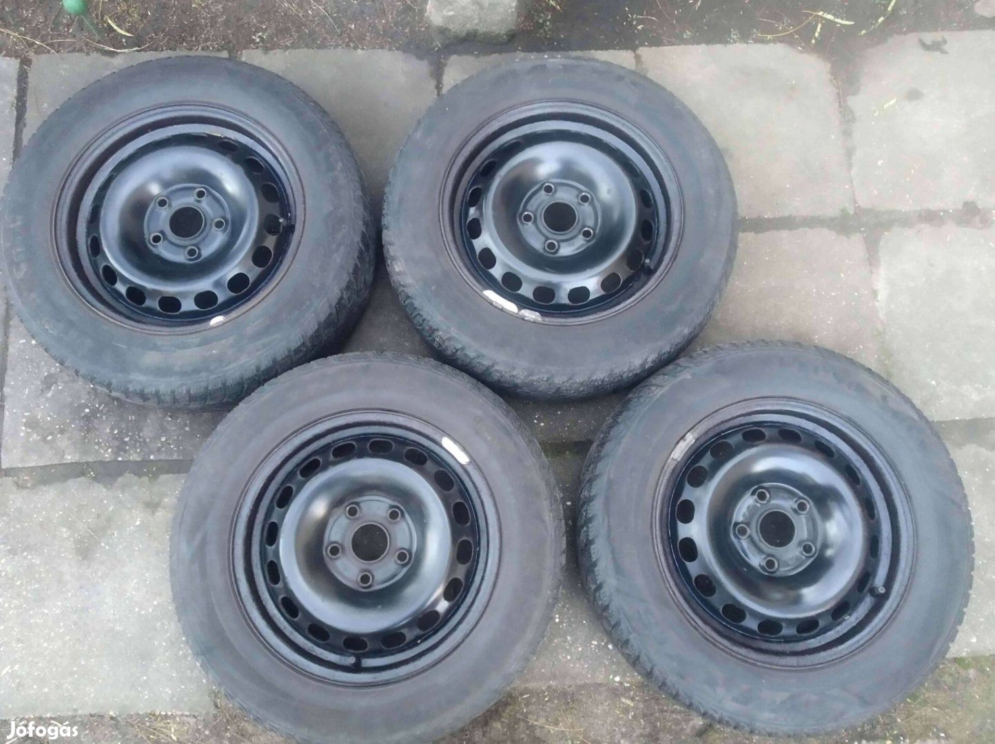 4db - 6Jx15H2 ET45 Audi Felni 5X112 57,1 mm régi téligumi