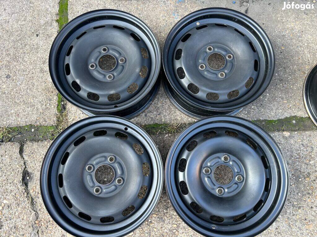 4db gyári 14" Ford acélfelni. (*244*)