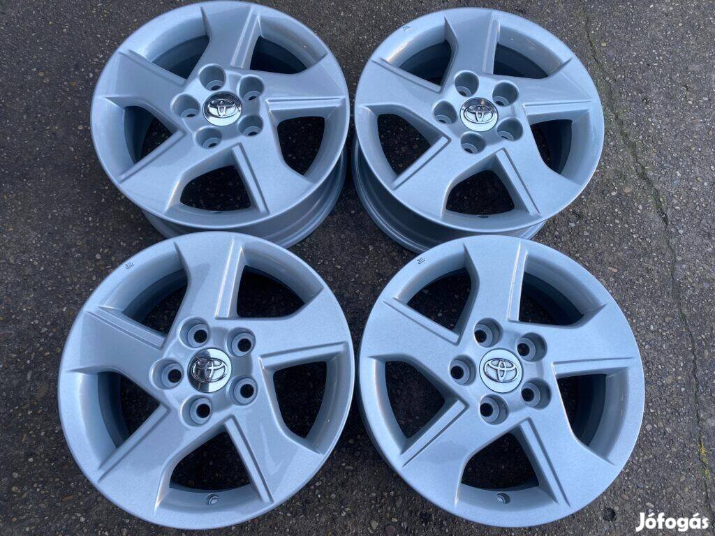 4db gyári 15 Toyota Auris Corolla alufelni. (3529)