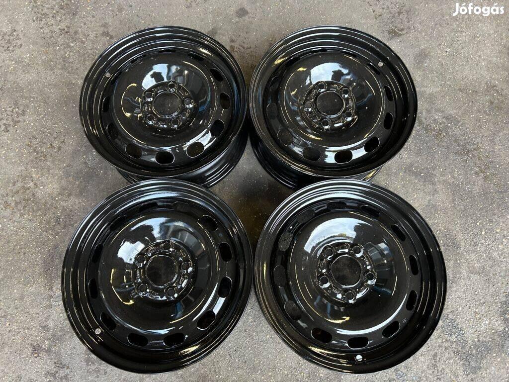 4db gyári 15" Volvo acélfelni. (*267*)